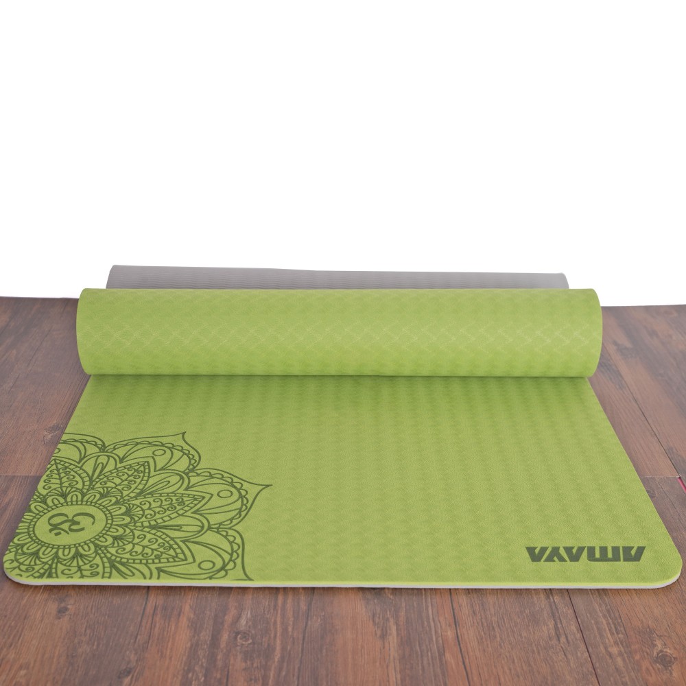 TWO-TONE T.P.E. YOGA MAT LIGHT GREEN