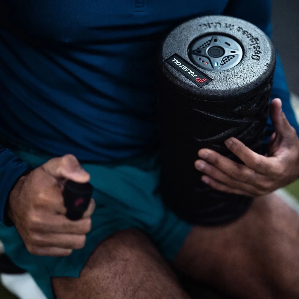 VYB VIBRATING FOAM ROLLER (BLACK)