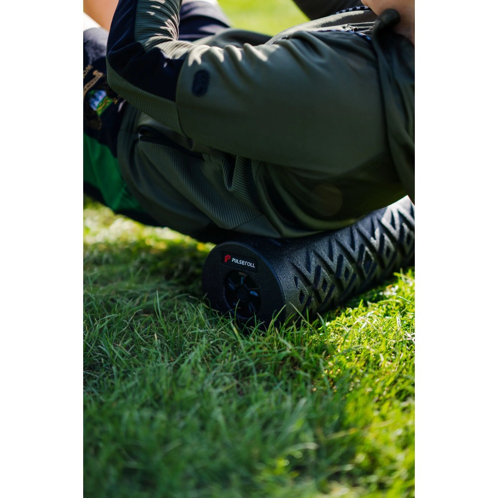 VYB PRO VIBRATING FOAM ROLLER (BLACK)