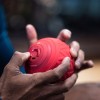 VYB SOLO VIBRATING BALL (RED)