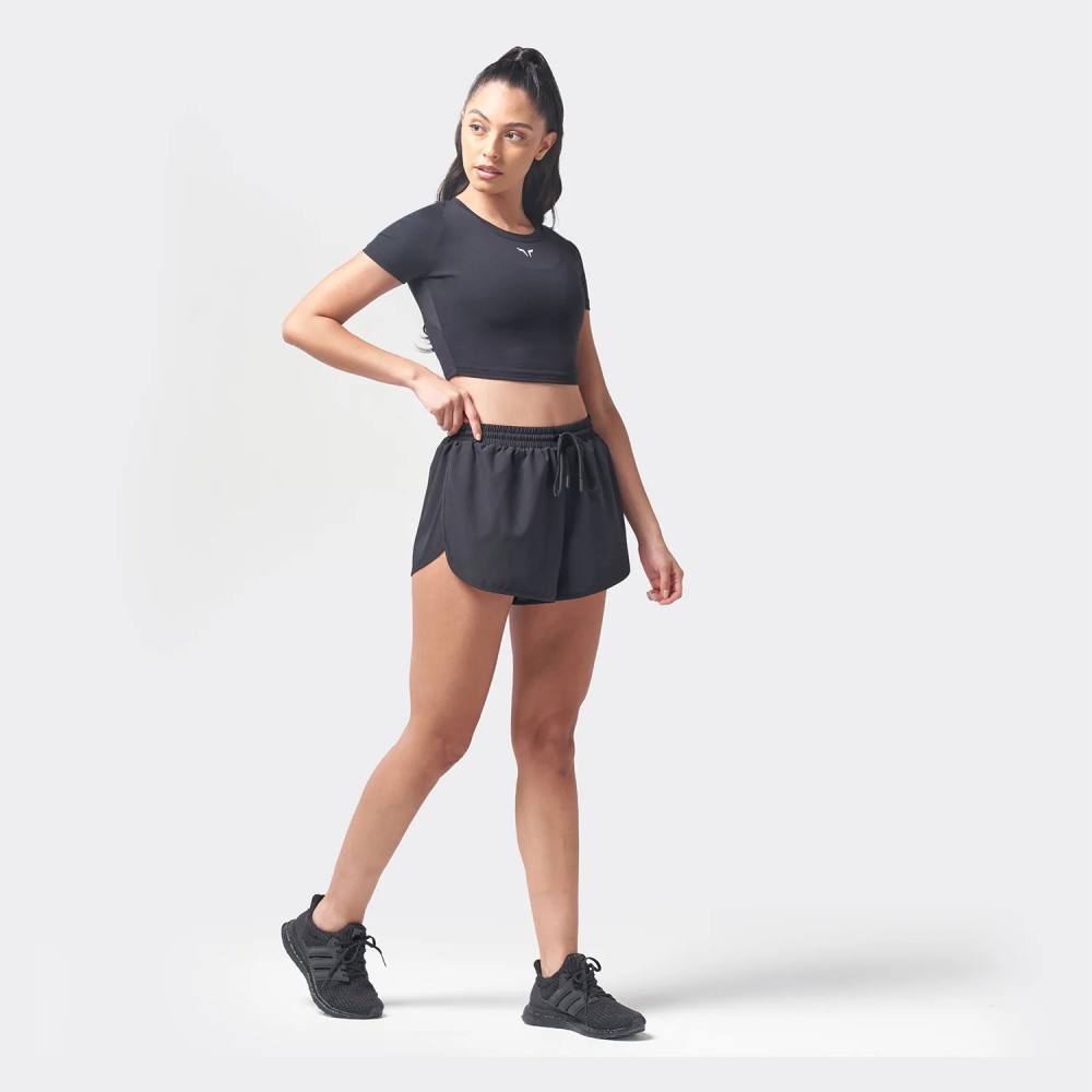 ESSENTIAL CROP TEE – BLACK