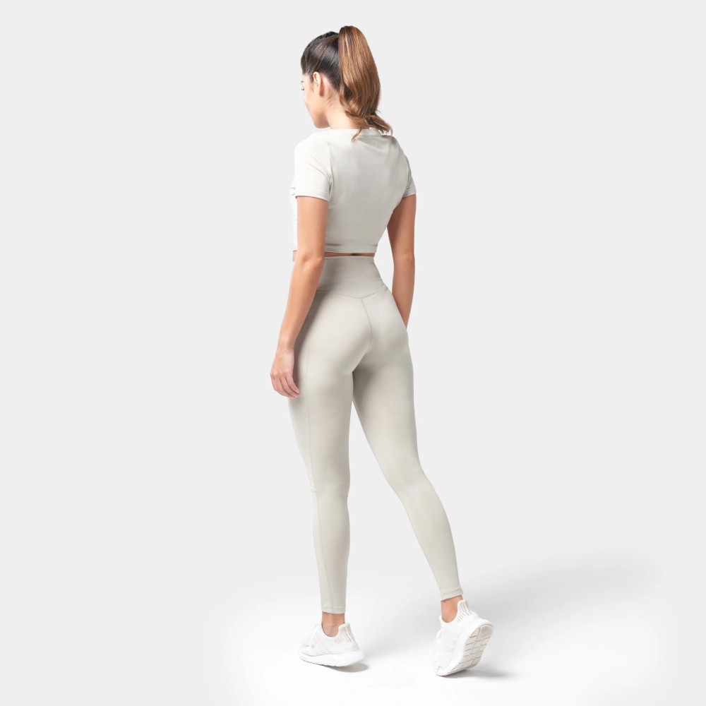 ESSENTIAL CROP TEE – WILLOW GREY