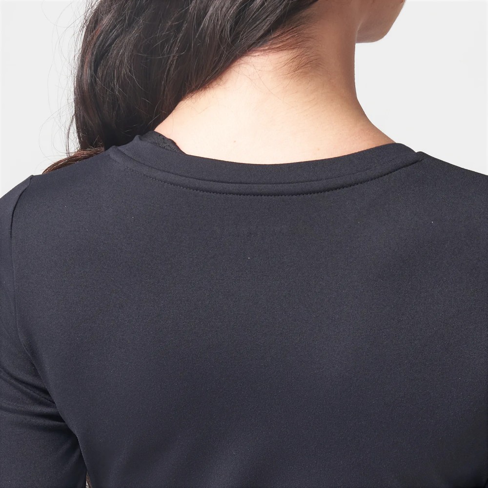 ESSENTIAL LONG SLEEVE CROP TOP – BLACK