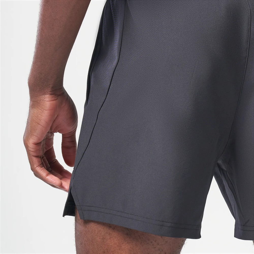 ESSENTIAL 5 INCH SHORTS - BLACK