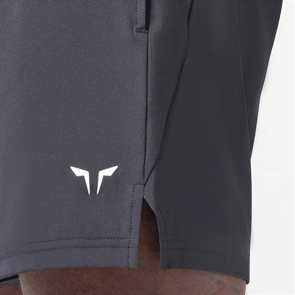 ESSENTIAL 5 INCH SHORTS - BLACK