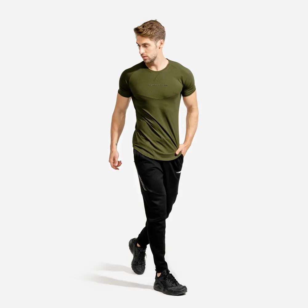 STATEMENT TEE – OLIVE